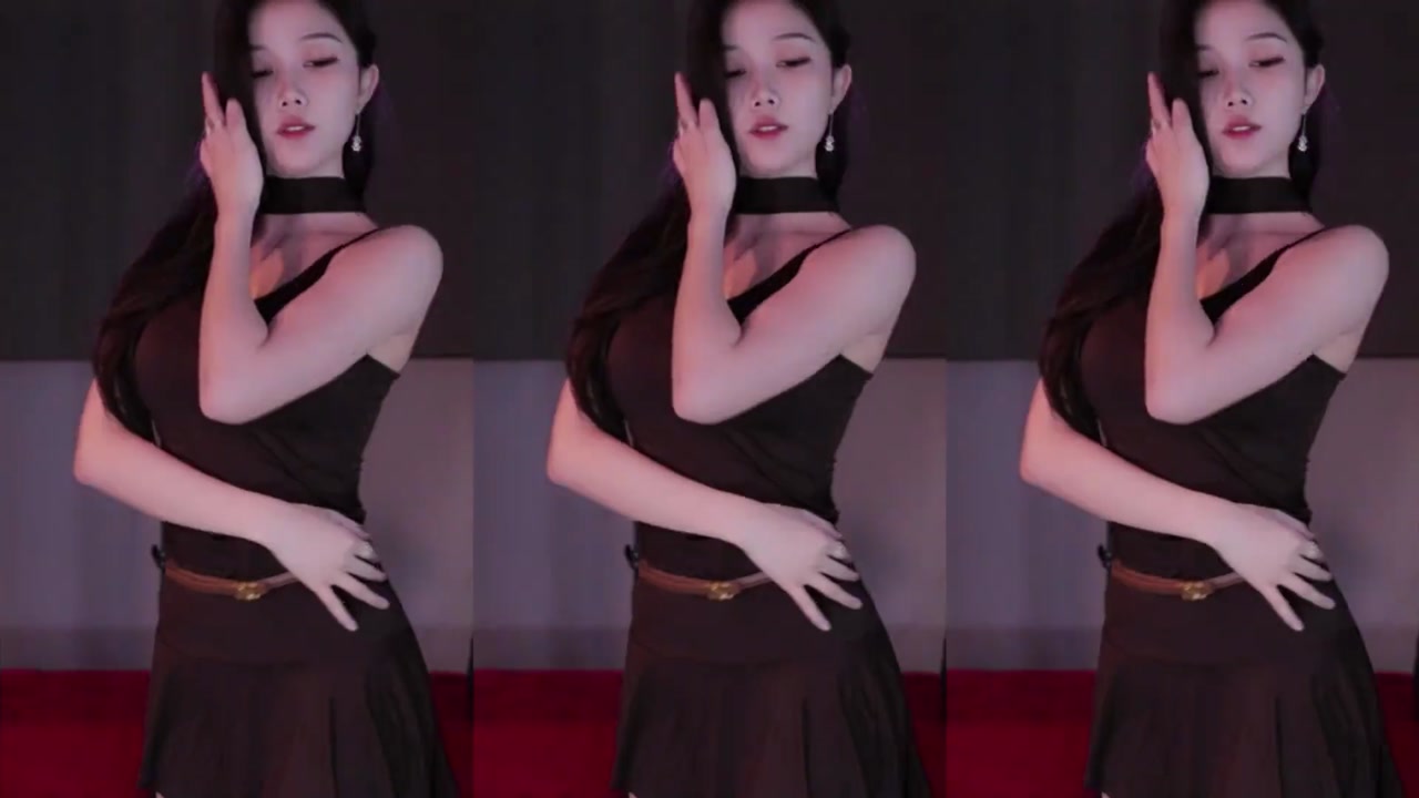 Douyu 一只萌七哟o20230603 pretty chinese girl live dance 000015