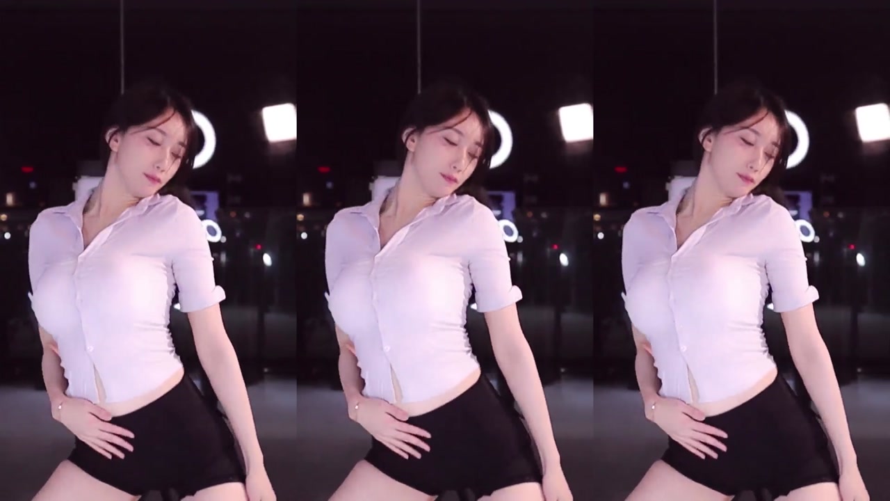 Chinese girl xiaoxiaoyujiang[小小玉酱]20230922 Chinese girl live dance 000000