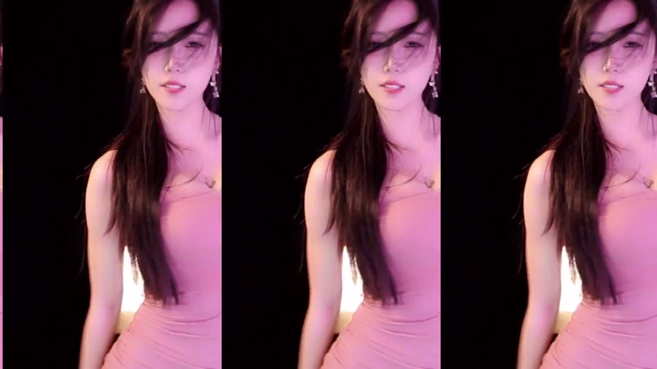 Huya 一只萌七哟o20240117 Chinese female anchor live free 000021