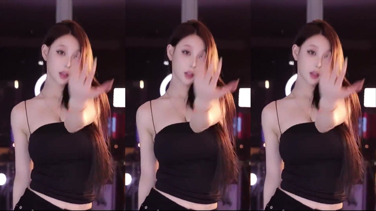 Douyin minana呀[minanaya]20230620 sexy female anchor from China dances 000021