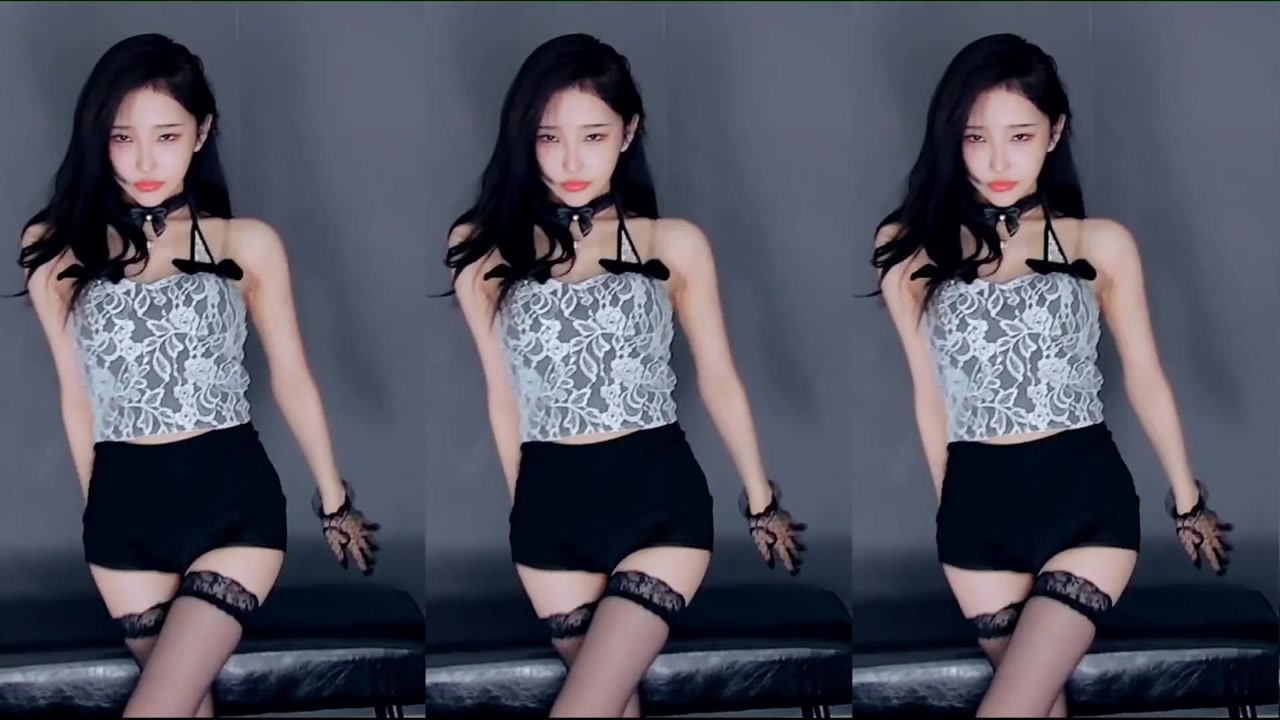 Douyu vivi小小酥20220130 Adorable Chinese Girl Group Dance Live 203700