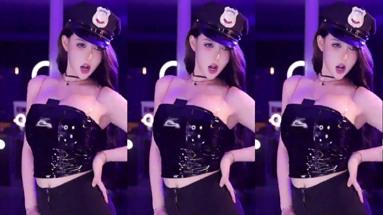 Huya minana呀20230714 Chinese girl dancing meme 000000