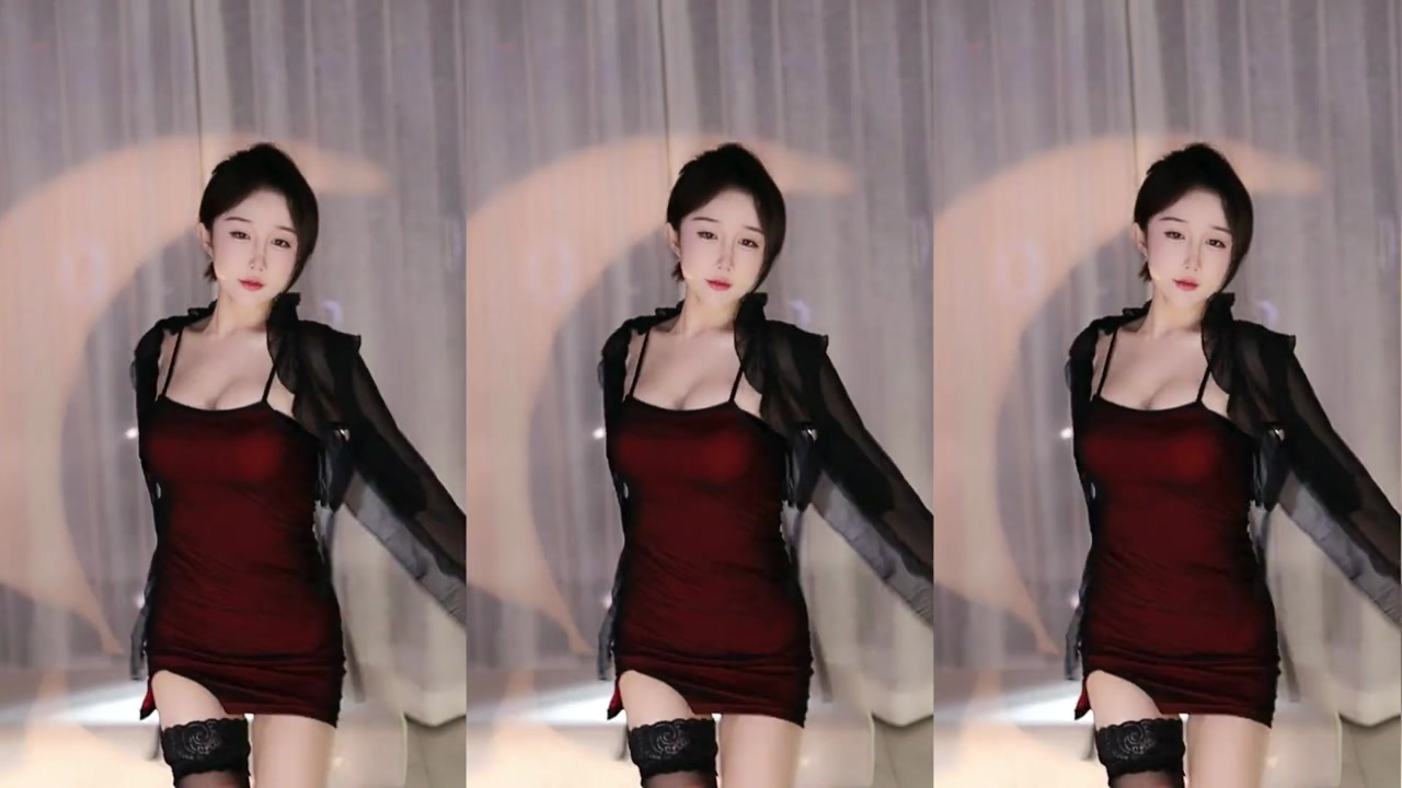 Chinese girl 奶言艾[naiyanai]20230504 Wechat live with Chinese girls dancing 000000