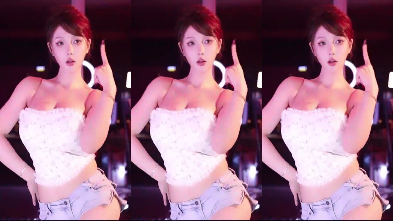 minana呀20231024 Chinese dance video 000015