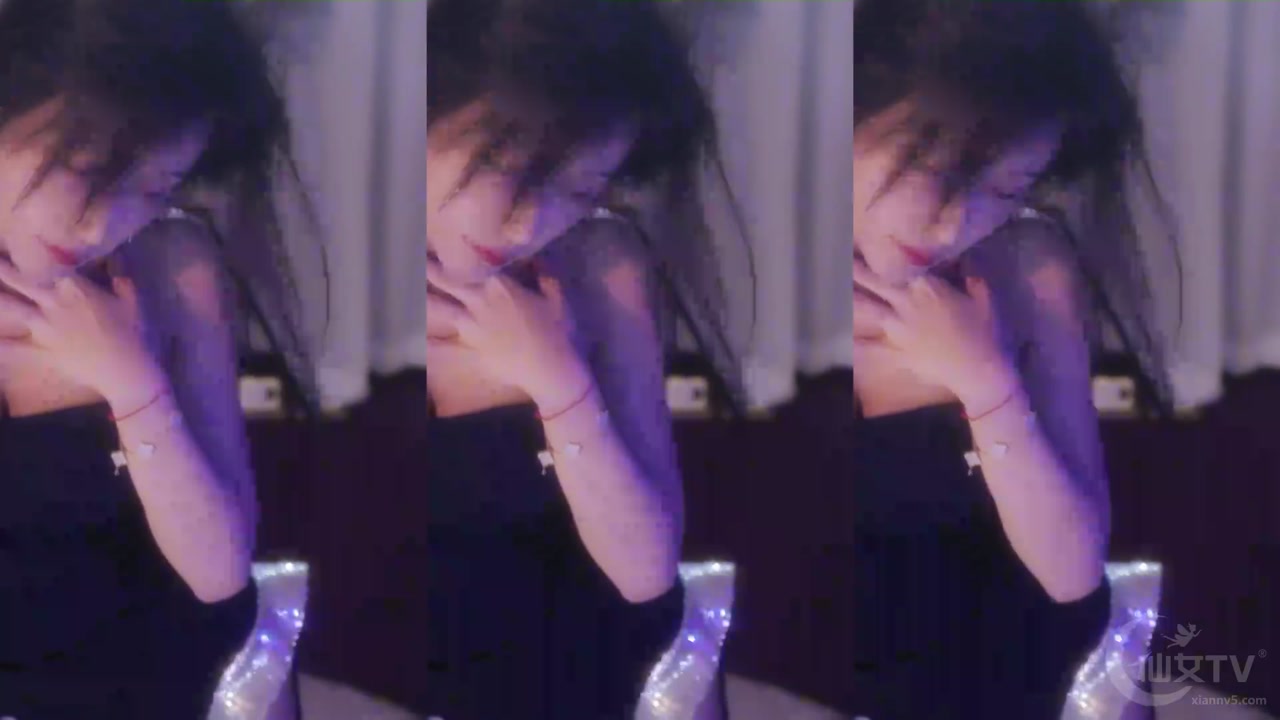Douyin yizhimengqiyoo[一只萌七哟o]20231012 Chinese girl live free 000028