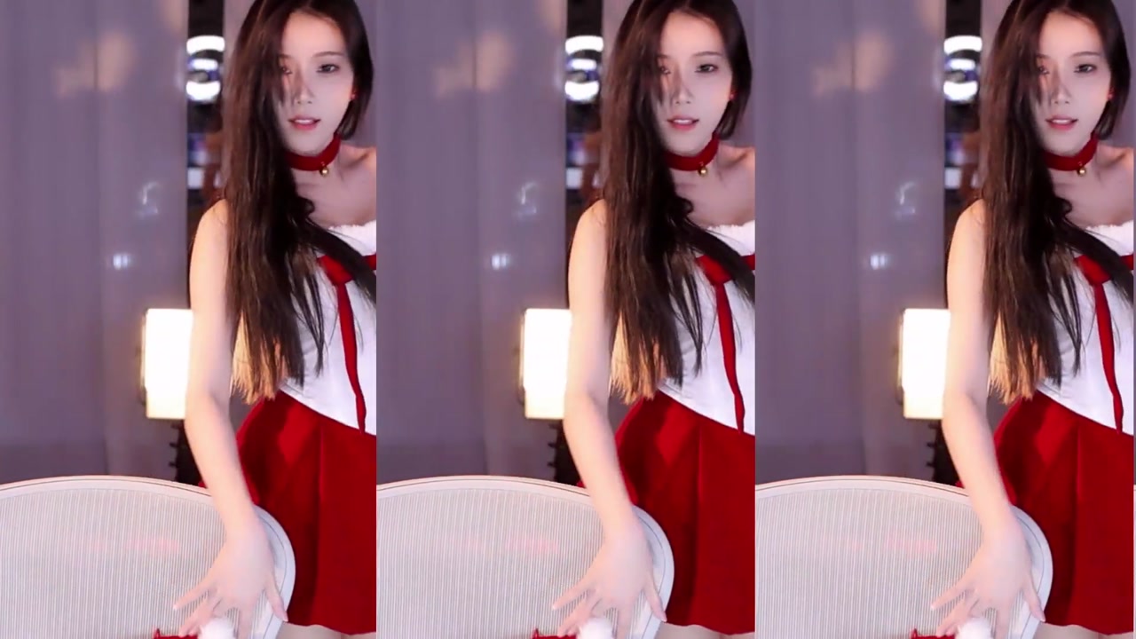 Chinese girl yizhimengqiyoo[一只萌七哟o]20231225 Chinese girl korean dance videos 000006