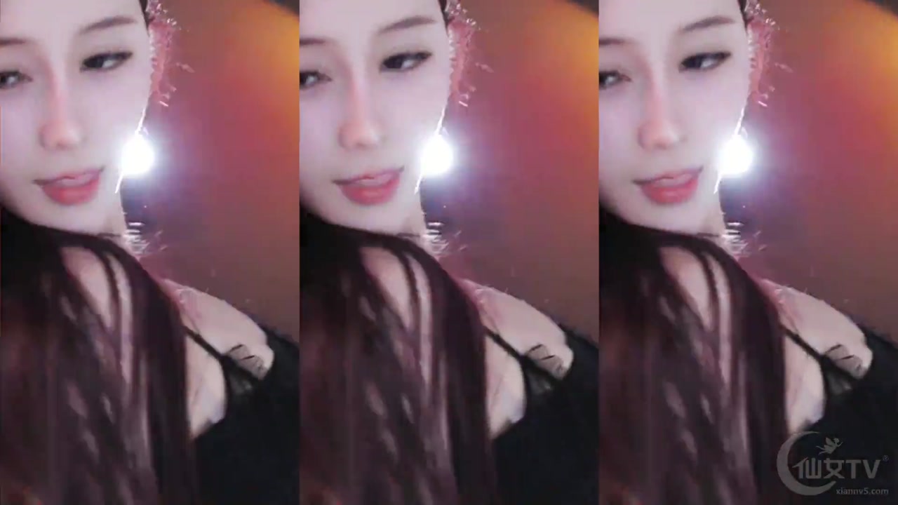 Douyin 小棉袄[xiaomianao]20230419 Chinese girl live dance 000015