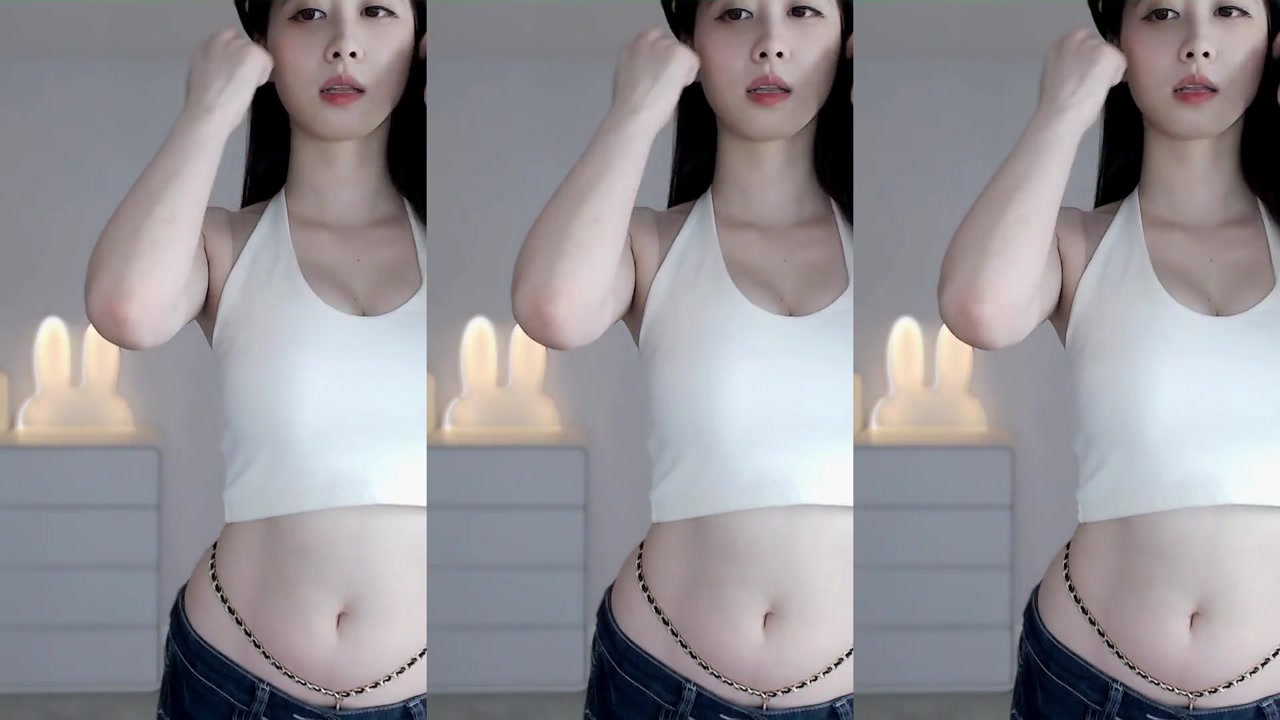 Douyu 一只小仙若20231026 Chinese girl dancing meme 000010