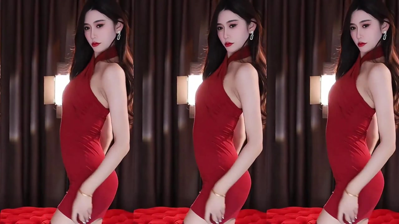 Huya 长腿兮兮20231224 Chinese Douyu female anchor dances 000028