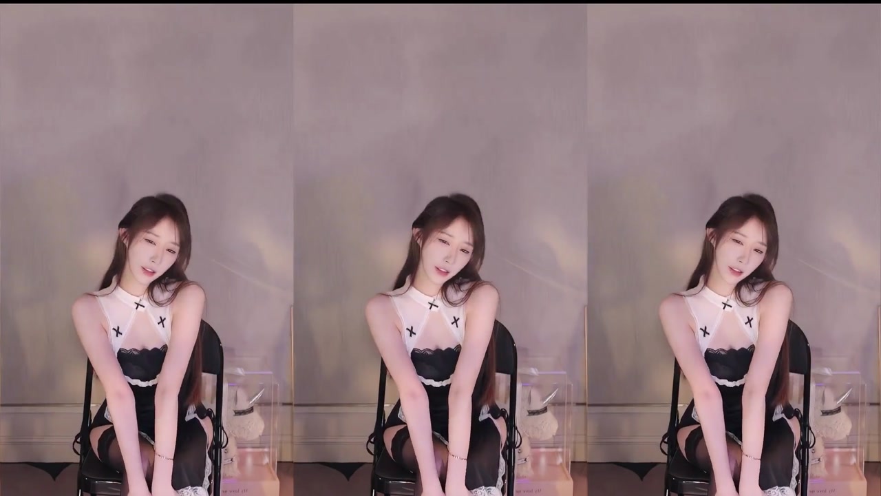 Huya 周童潼20231028 Sexy Chinese Girl Dance 000006