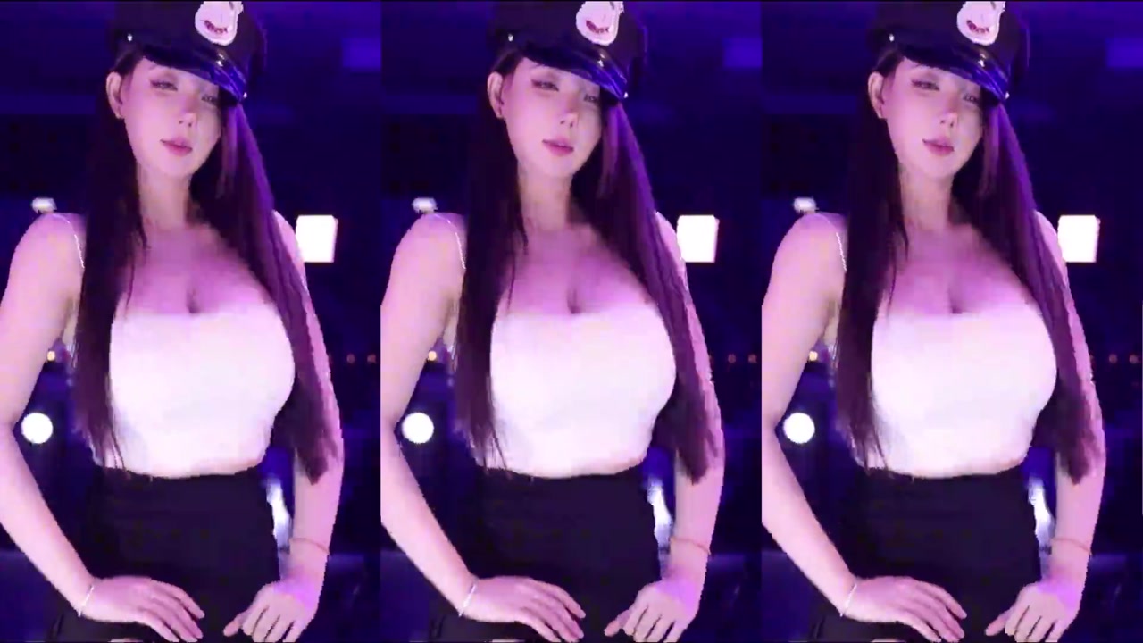 Douyu minana呀20231022 Chinese girl avi video 000021