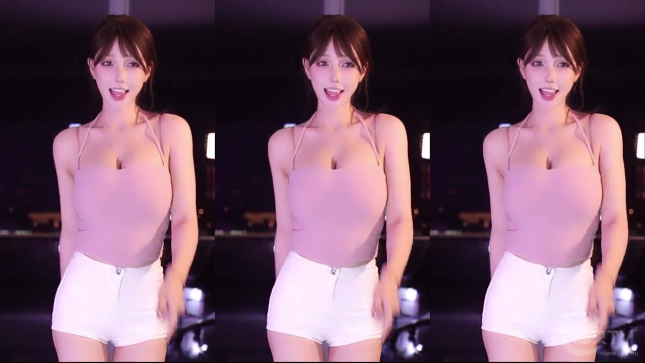 Huya minana呀20231103 Chinese girl dancing meme 000021