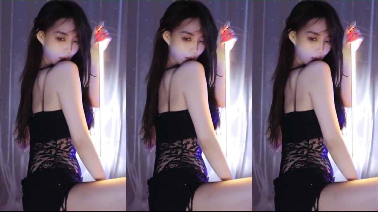 Douyu 王雨檬呀20230408 Chinese girl avi video 000010