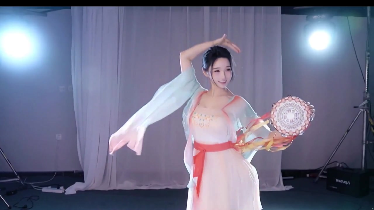 坏空空20230615 Adorable Chinese Girl Group Dance Live 000003