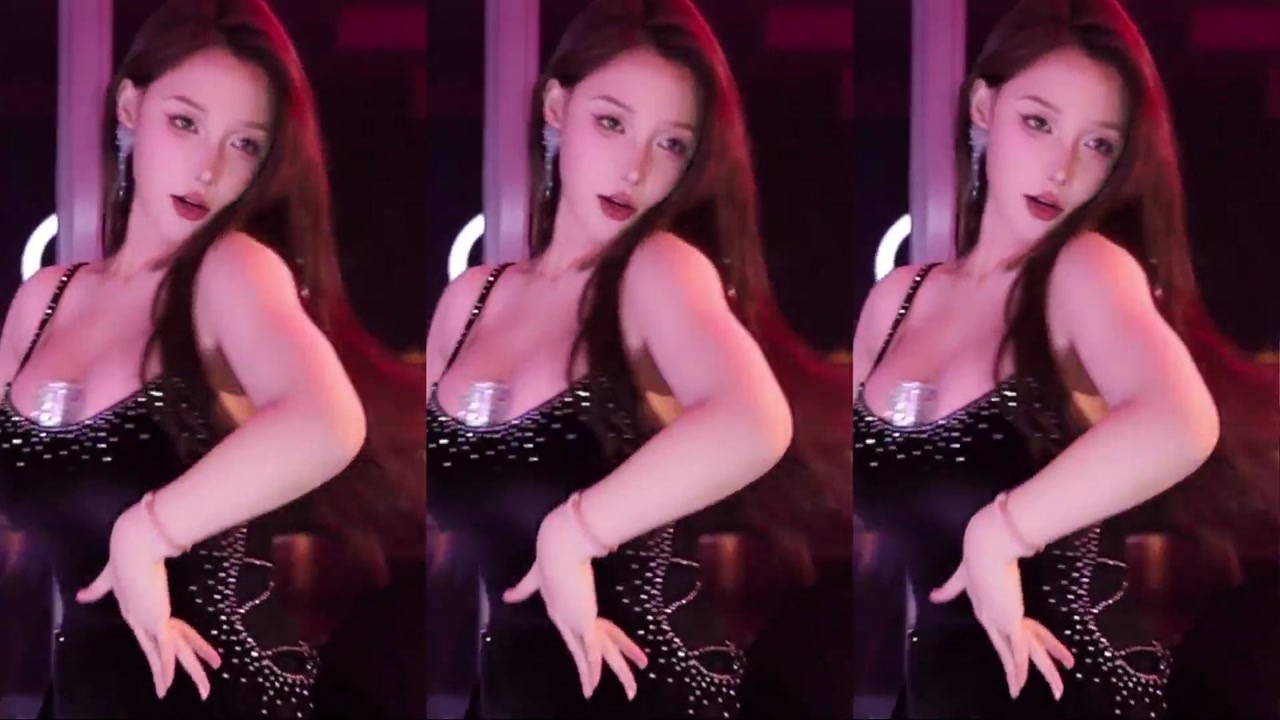 Douyin minana呀[minanaya]20231013 huyalive dancer 000015