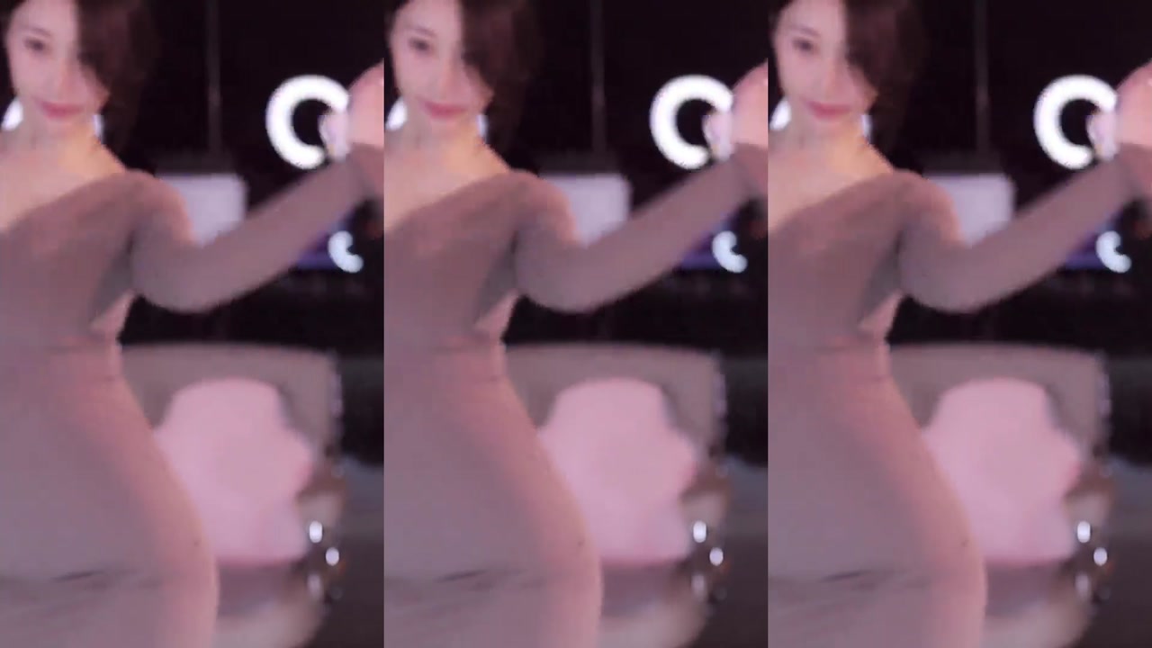Douyu 小小玉酱20230919 Wechat live with Chinese girls dancing 000000