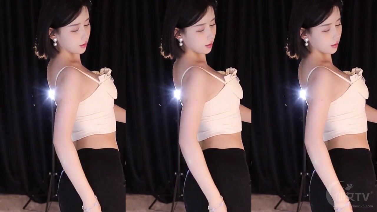 Douyin yunzi[韵子]20231013 huyalive dancer 000003
