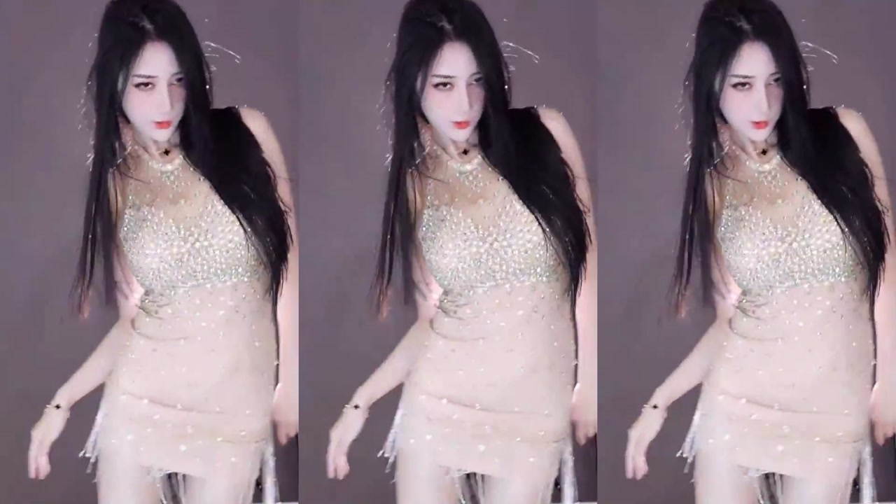 车老板20230702 Chinese Douyu female anchor dances 000001