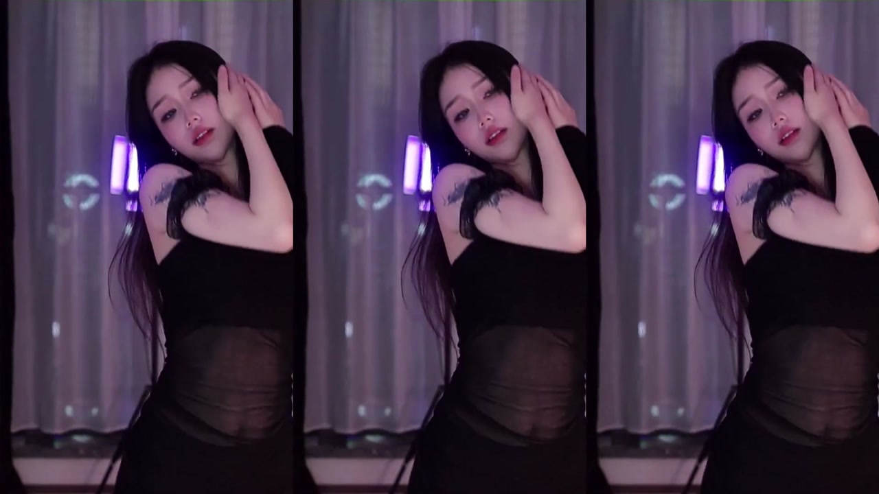 Douyin 小火龙[xiaohuolong]20230713 Chinese girl live dance 000000