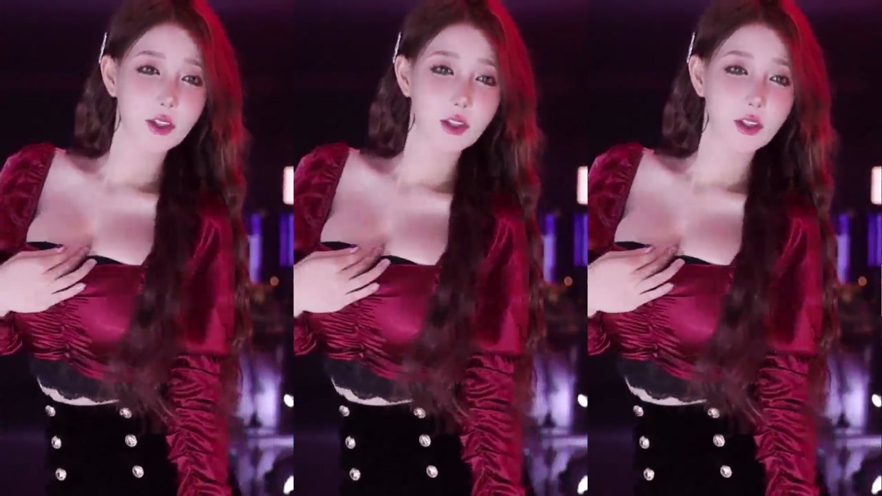 Douyu minana呀20231215 douyin live Dance Livestream Highlights 000006