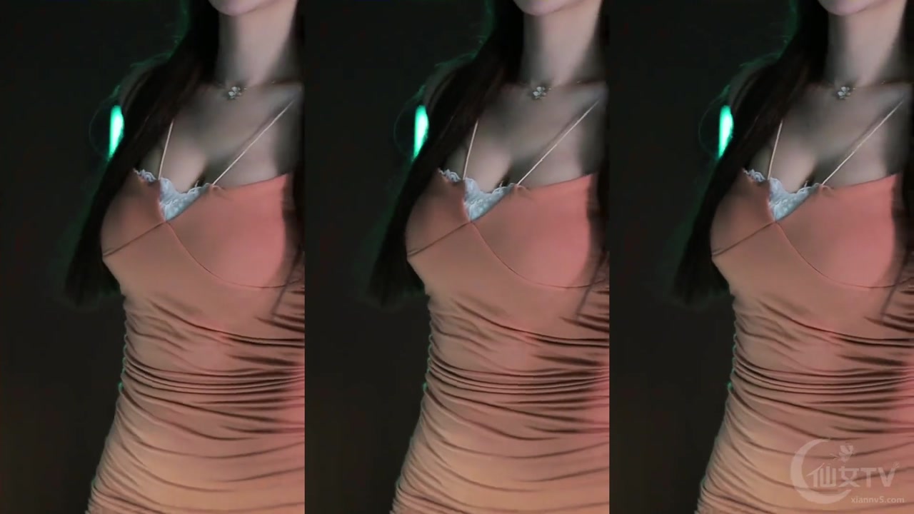 Douyu 南妹儿20231019 sexy female anchor from China dances 000021