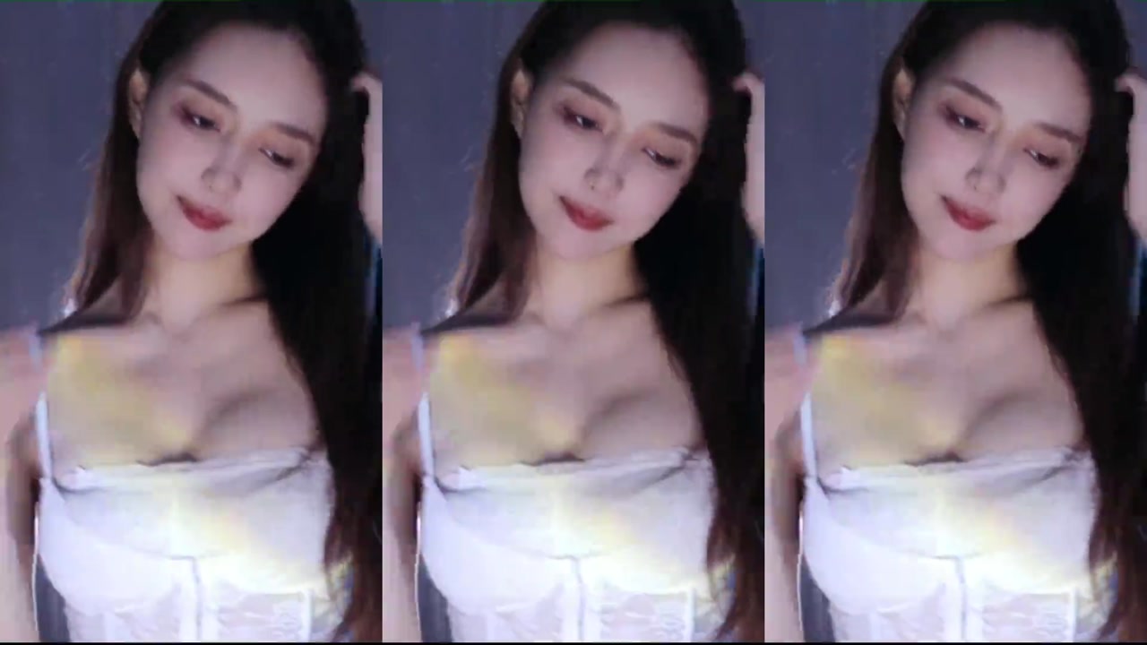 Huya 王雨檬呀20230414 Chinese Douyu female anchor dances 000000