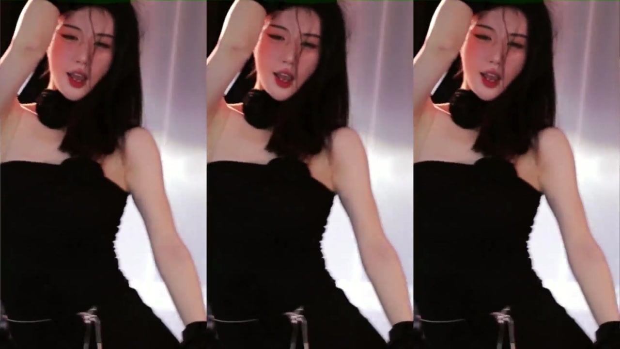 Douyin 青台miss[qingtaimiss]20231209 douyinlive dancer Livestream Highlights 000000