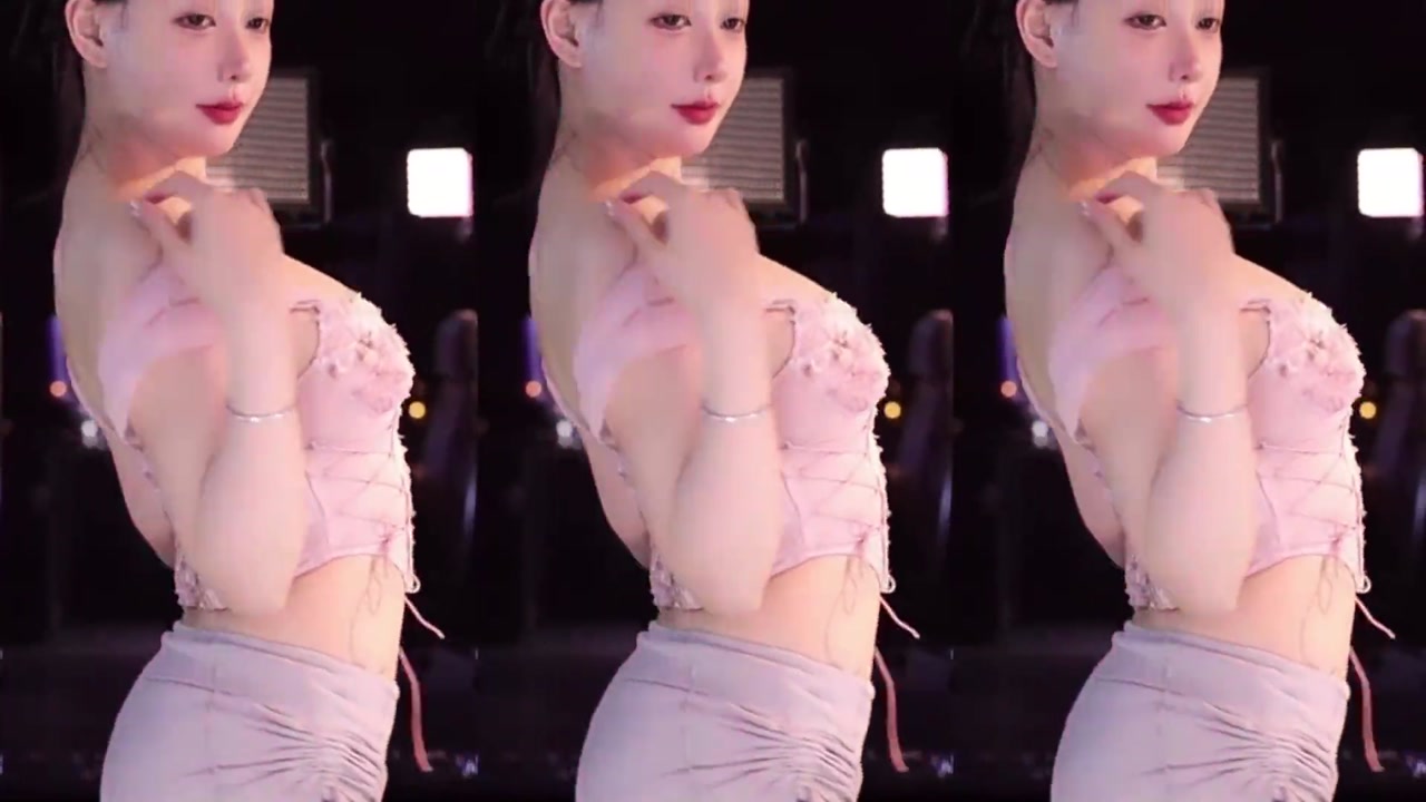 Huya minana呀20230405 Chinese girl live stream 000000