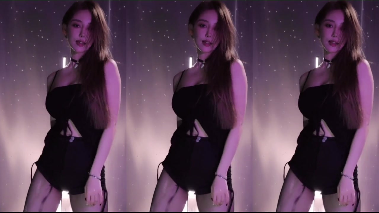 Douyu 王雨檬呀20231023 Wechat live with Chinese girls dancing 000001