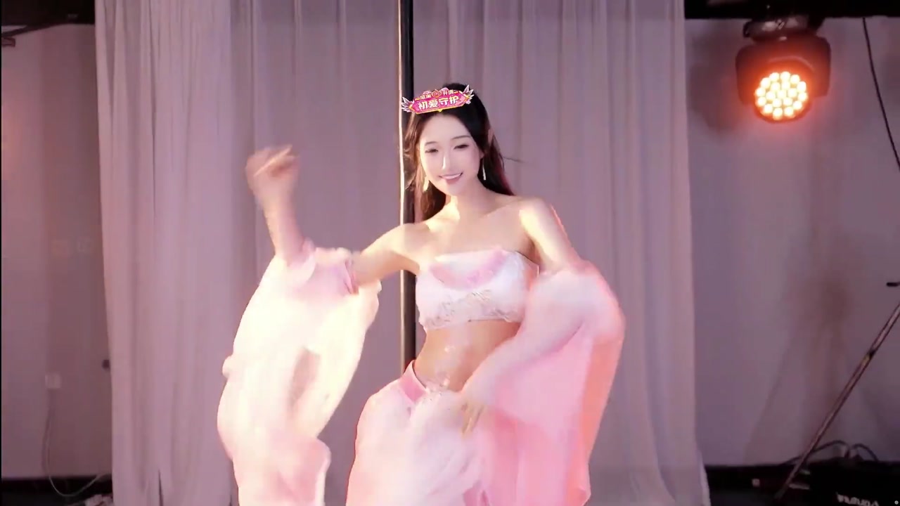 坏空空20230814 TikTok live with Chinese girls dancing 000000