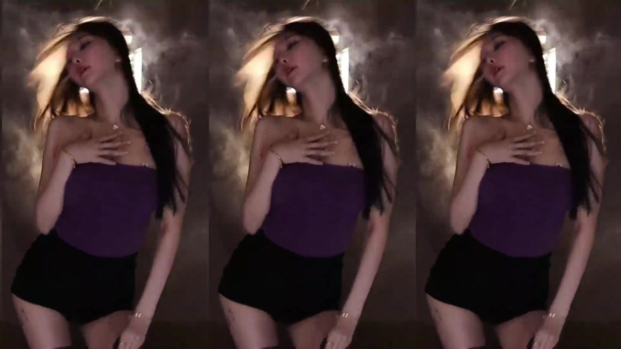 Chinese girl nanmeier[南妹儿]20230924 Wechat live with Chinese girls dancing 000003
