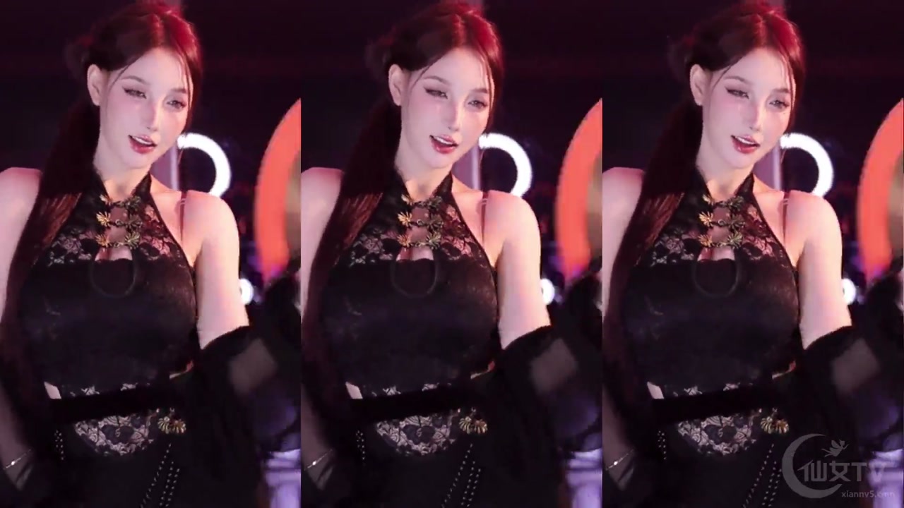 minana呀20231210 TikTok live with Chinese girls dancing 000000