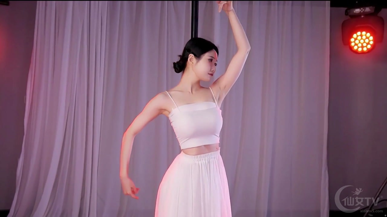 Chinese girl huaikongkong[坏空空]20230630 bilibili live Dance cut 000200