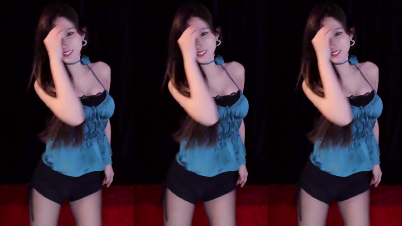 Douyu 一只萌七哟o20240123 Chinese girl live dance 000001