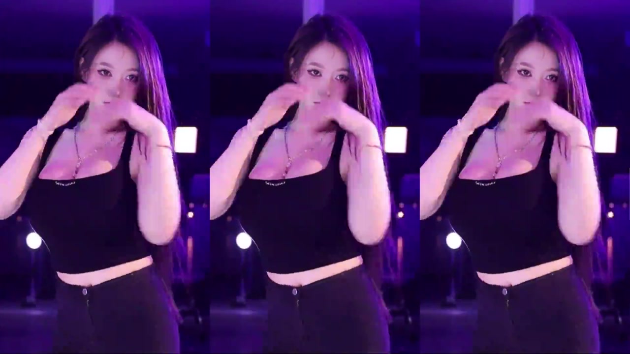 minana呀20230816 Chinese girl dances 000021