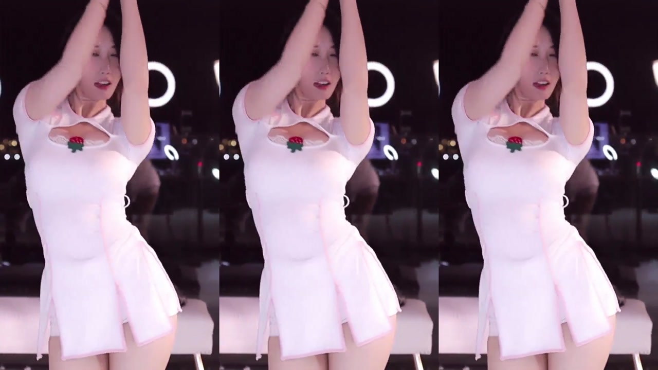 Huya 小小玉酱20231021 Chinese girl dancing meme 000001