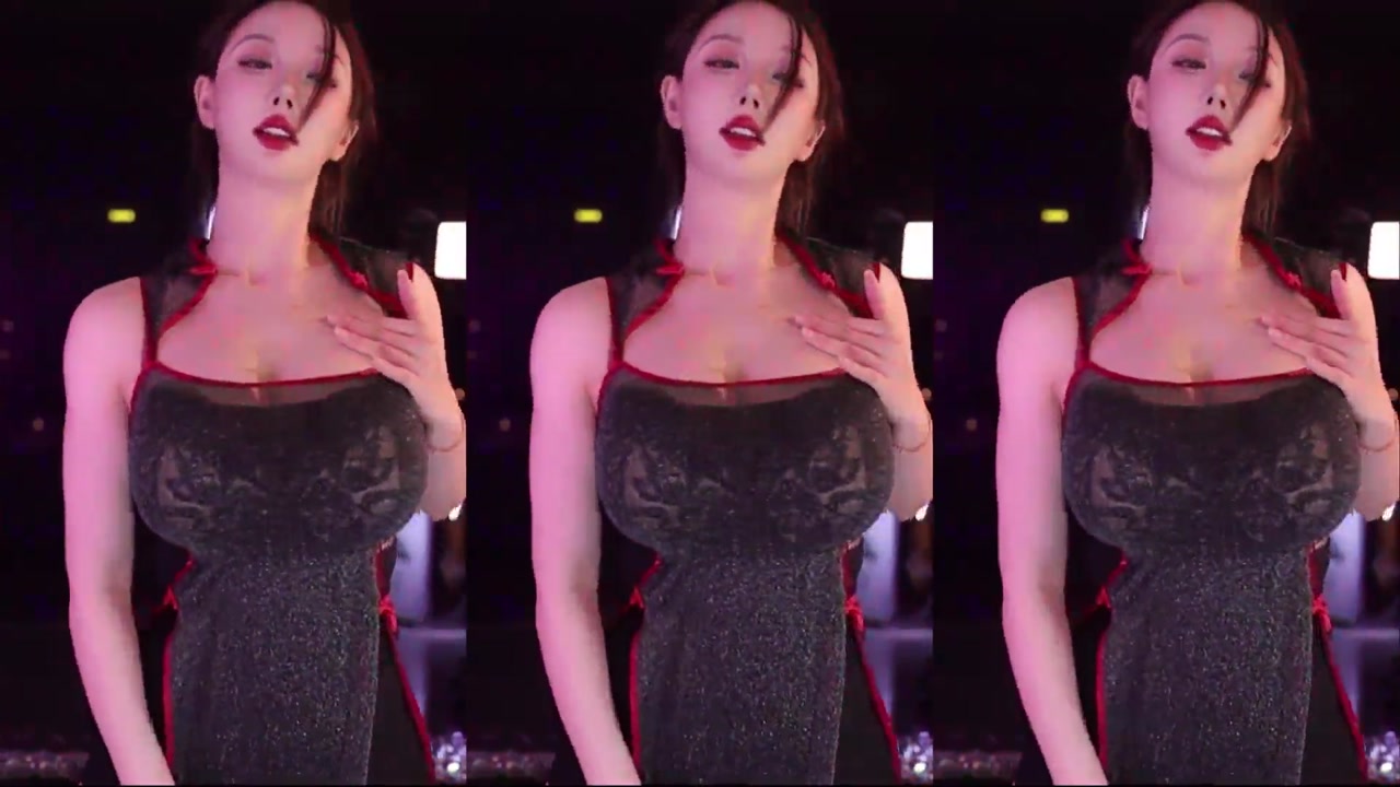 Chinese girl minanaya[minana呀]20231008 A beautiful female anchor from China 000045