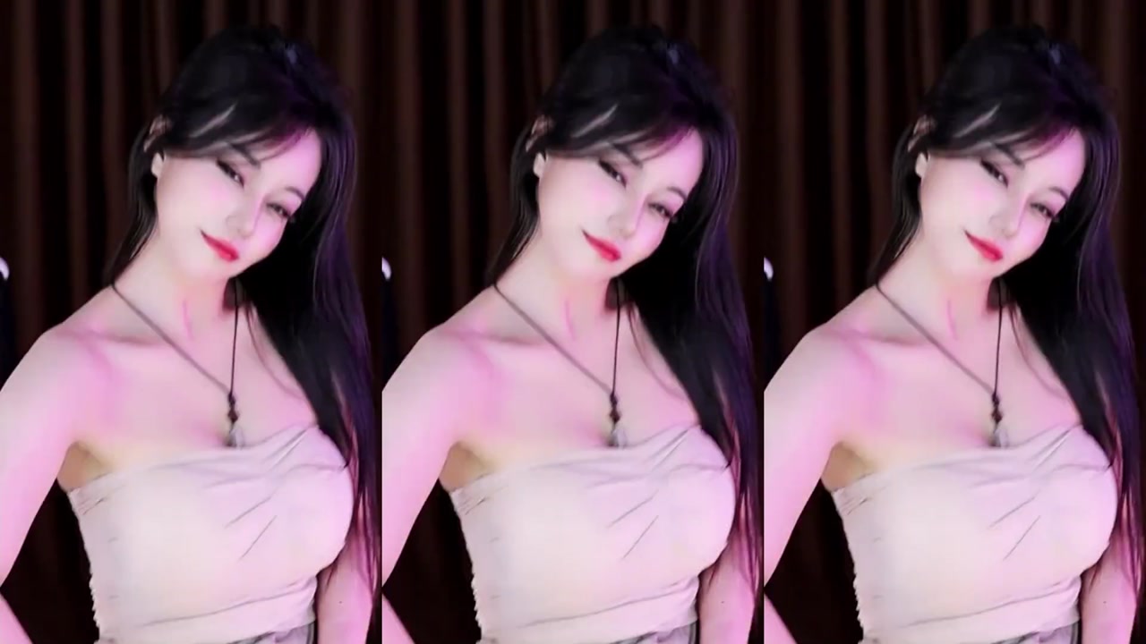 Huya Nice丶奶思丶20230615 Cute Chinese Girls Dance Livestream Highlights 000003