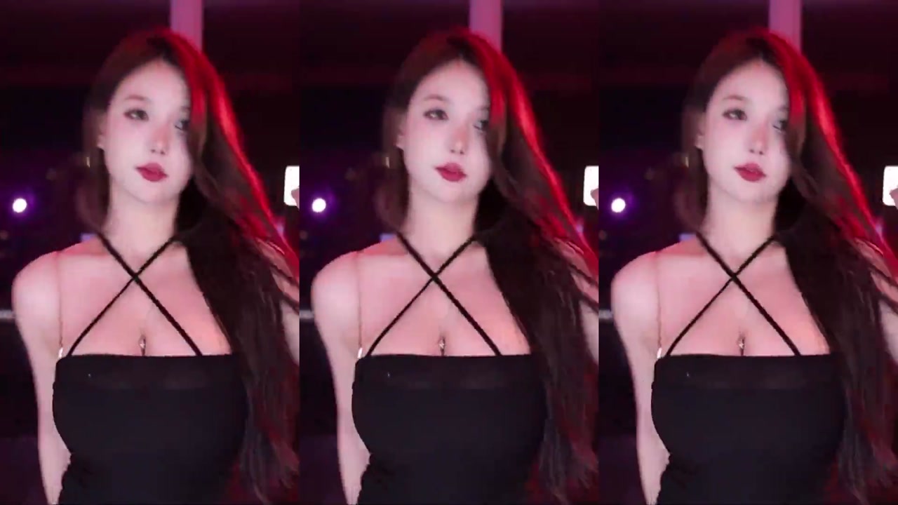 Chinese girl minana呀[minanaya]20230716 sexy female anchor from China dances 000001