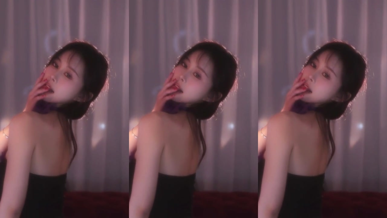 Chinese girl sansuiyi[三岁伊]20230409 Chinese girl live streamingCute Chinese Girls Dance Livestream Hi