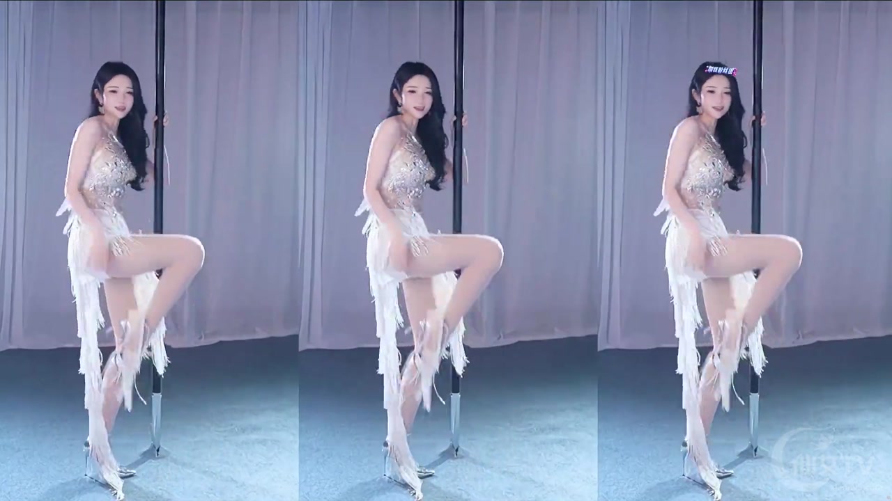 Chinese girl huaikongkong[坏空空]20230721 TikTok live with Chinese girls dancing 000000