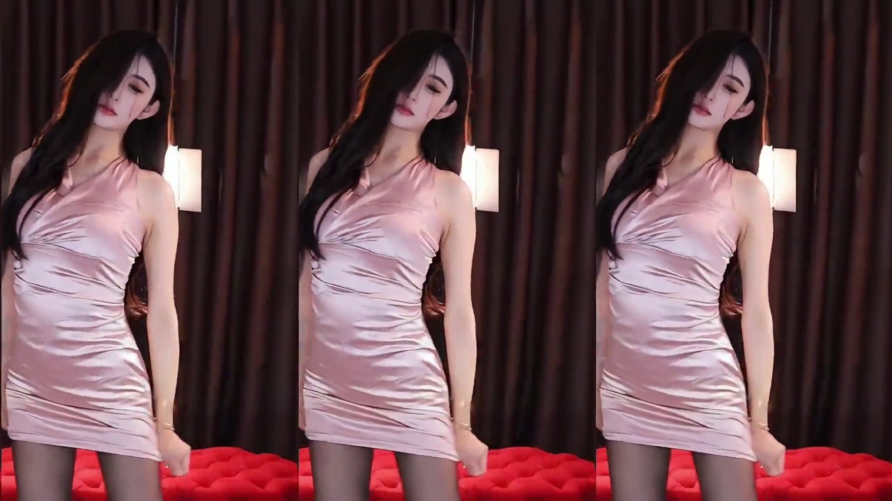 长腿兮兮20231231 Adorable Chinese Girl Group Dance Live 000001
