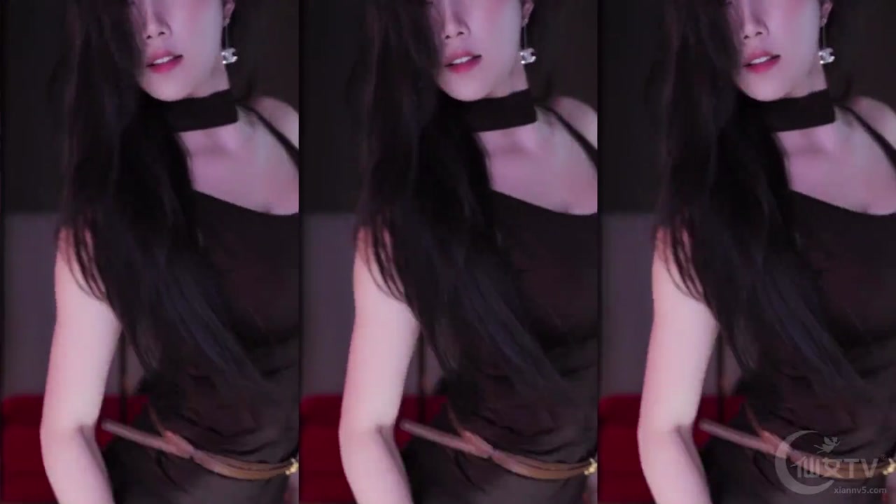 Douyin 一只萌七哟o[yizhimengqiyoo]20230603 Chinese girl live dance 000003