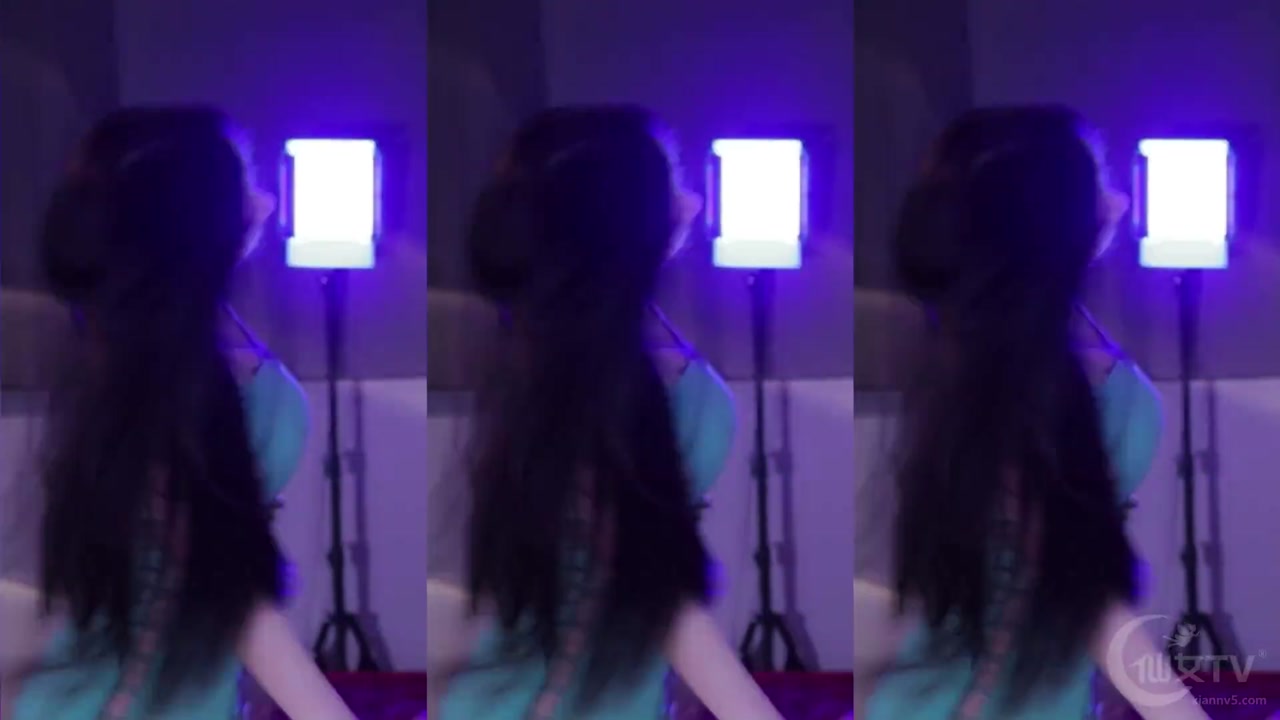Douyin yizhimengqiyoo[一只萌七哟o]20230625 Chinese bj girls live stream 000001