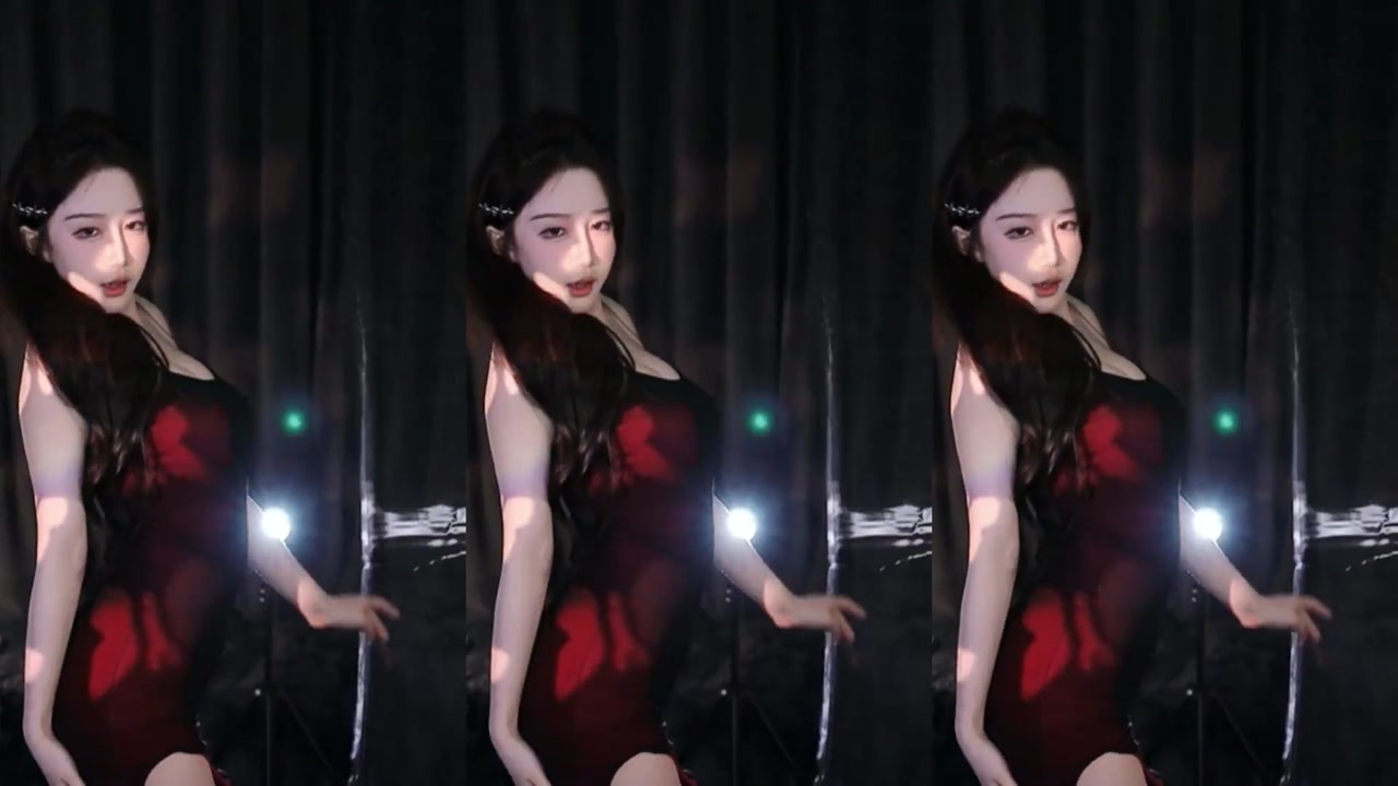 Douyin naiyanai[奶言艾]20230821 Adorable Chinese Girl Group Dance Live 000000
