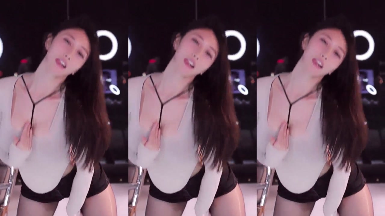 Huya 小小玉酱20231221 dance videos 000000