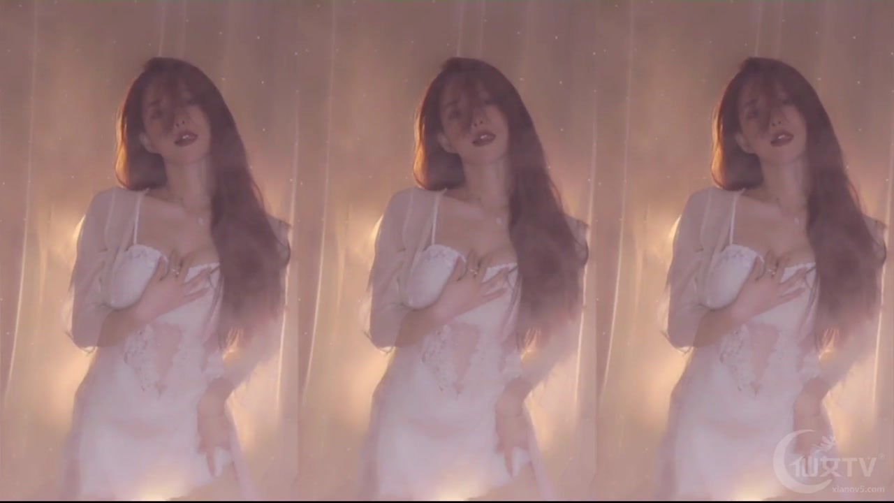 Chinese girl wangyumengya[王雨檬呀]20230404 Chinese girl live free 000015
